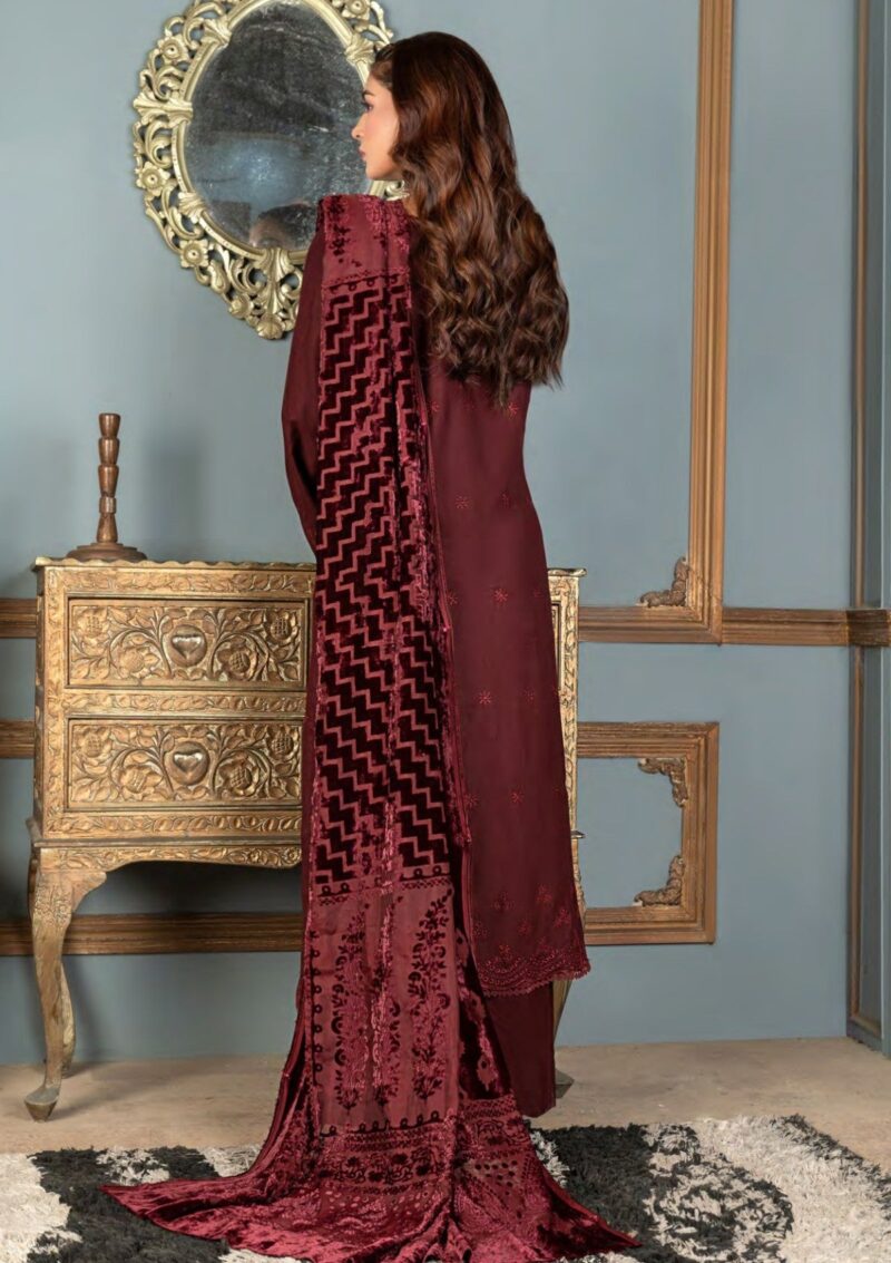 Meemsey Velvet Shawl Mm24 06 Winter Collection