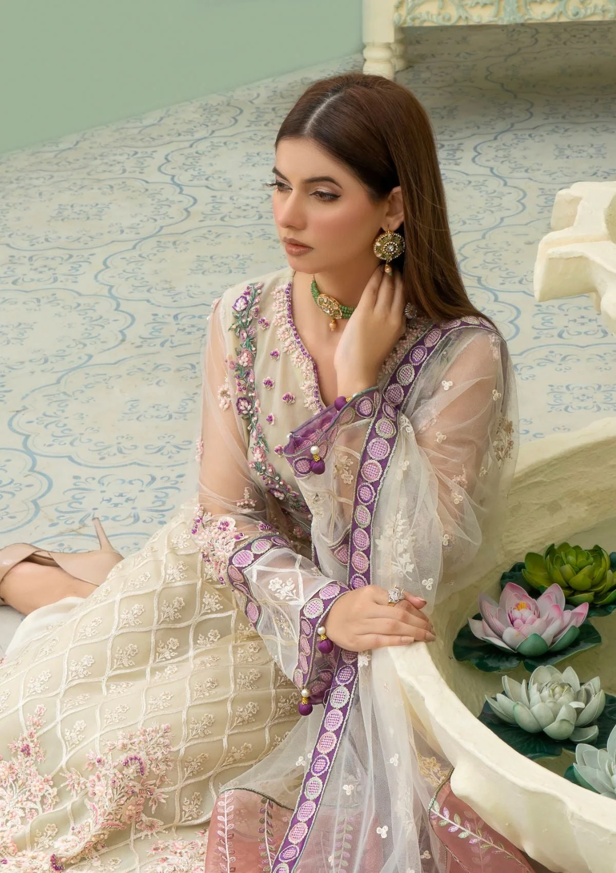 An By Badar Embroidery Alc 02 White Heaven