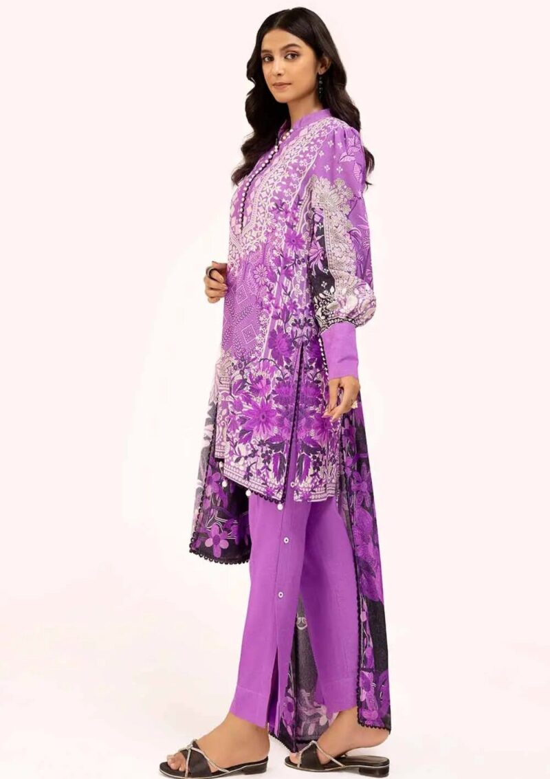 Gul Ahmed Ay 42002 Winter Collection