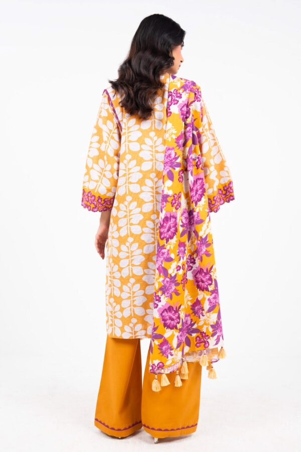 Al Karam Fw21 Yellow Unstitched Winter Collection