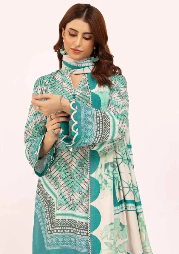 Gul Ahmed 3Pcs Unstitched Ay42003 Winter Collection