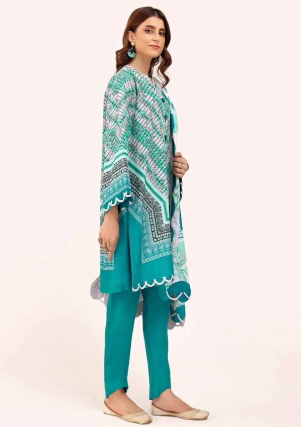 Gul Ahmed 3Pcs Unstitched Ay42003 Winter Collection