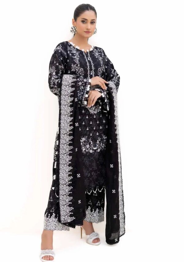 Gul Ahmed 3Pcs Unstitched Cn42002 Winter Collection