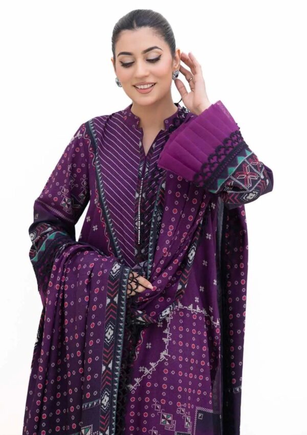 Gul Ahmed 3Pcs Unstitched Dh42008 Winter Collection