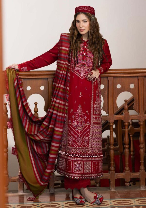 Maryam Hussain Winter Shawl D 6 Rose Winter Collection