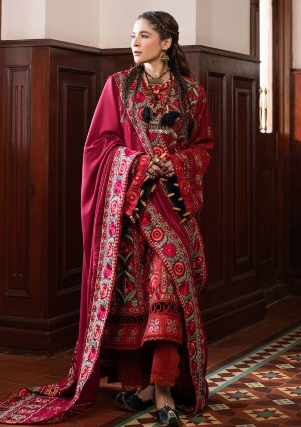 Maryam Hussain Winter Shawl D 7 Fall Winter Collection