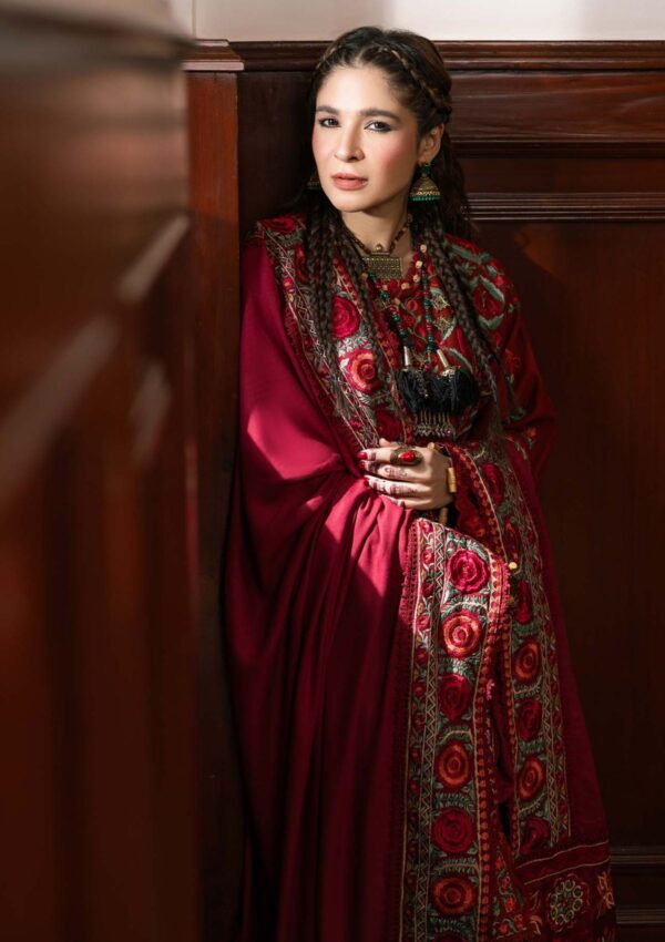 Maryam Hussain Winter Shawl D 7 Fall Winter Collection