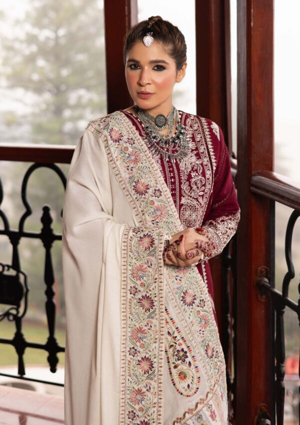 Maryam Hussain Winter Shawl D 8 Jade Winter Collection