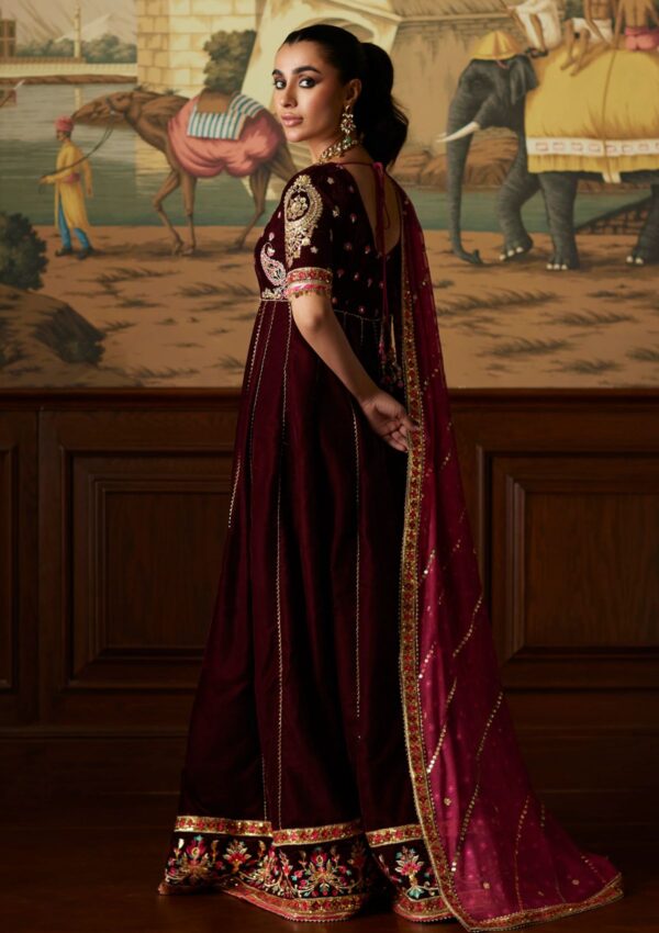 Mina Hasan Velvet Luxe Daaniya Winter Collection