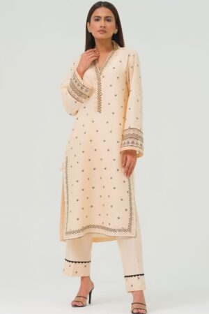 Pretage Wears Ivory Mirage