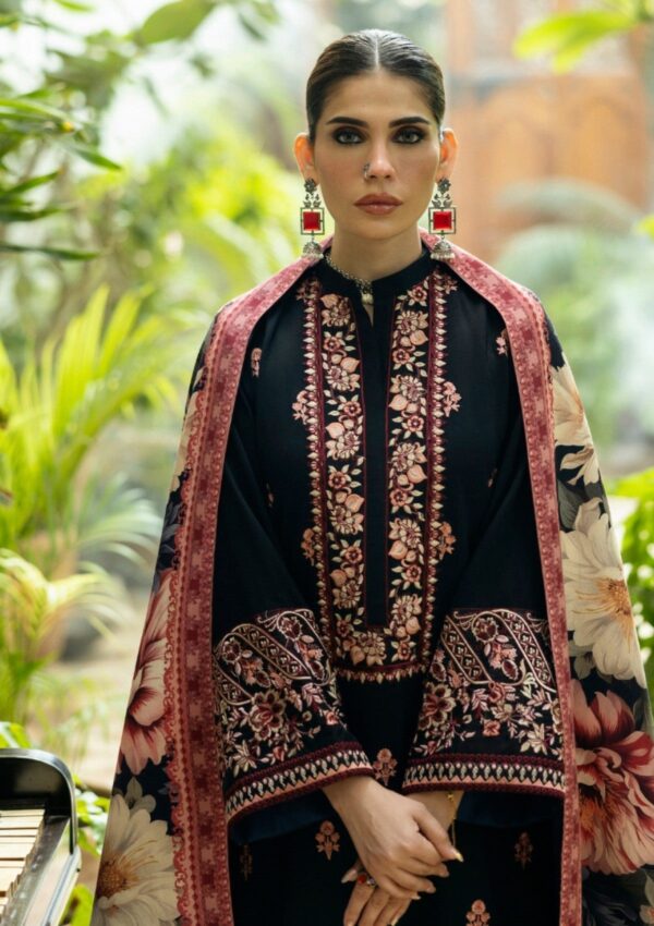 Zainab Chottani Winter Shawls Zc 02 Alaya Winter Collection