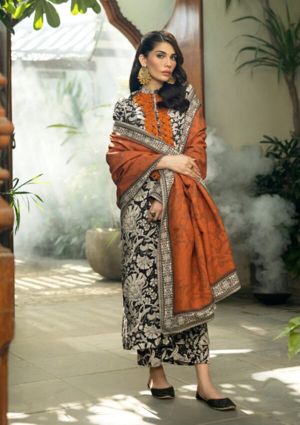 Zainab Chottani Winter Shawls Zc 06 Mysha Winter Collection