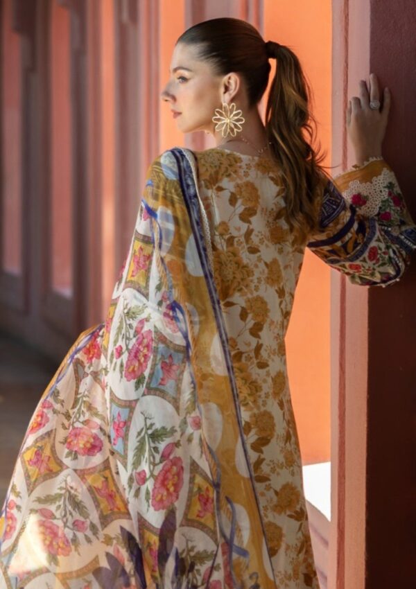 Elaf Premium Signature Embroidered Ets 5a Estelle Lawn Collection