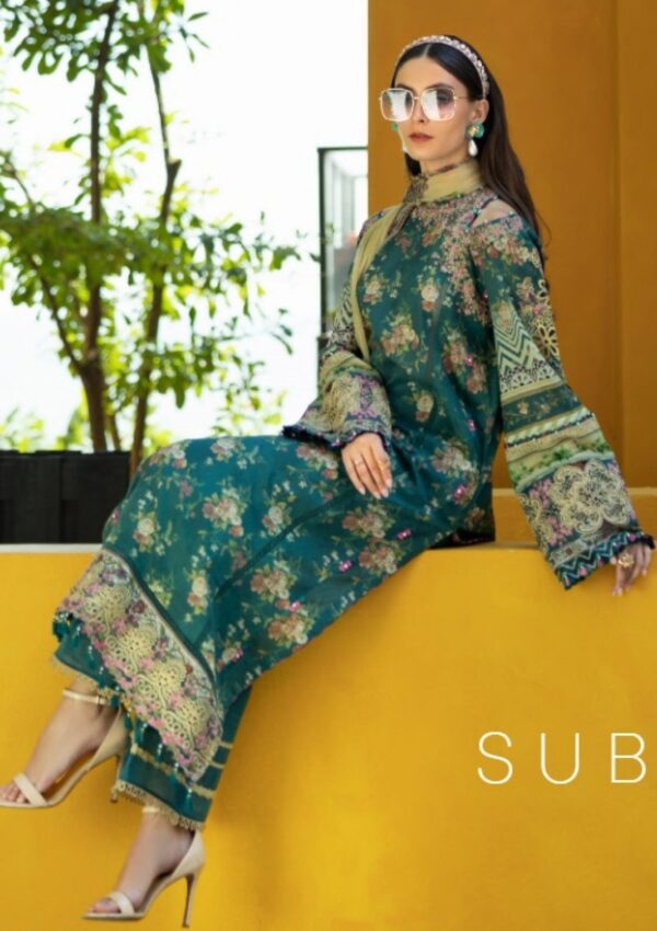 Elaf Premium Signature Embroidered Ets 7a Stay Curious Lawn Collection