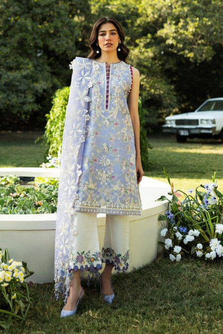Sadaf Fawad Khan Siraa D04 A Bloom