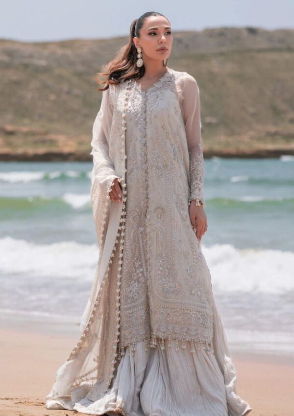 Emaan Adeel Reveuse Nova Formal Collection