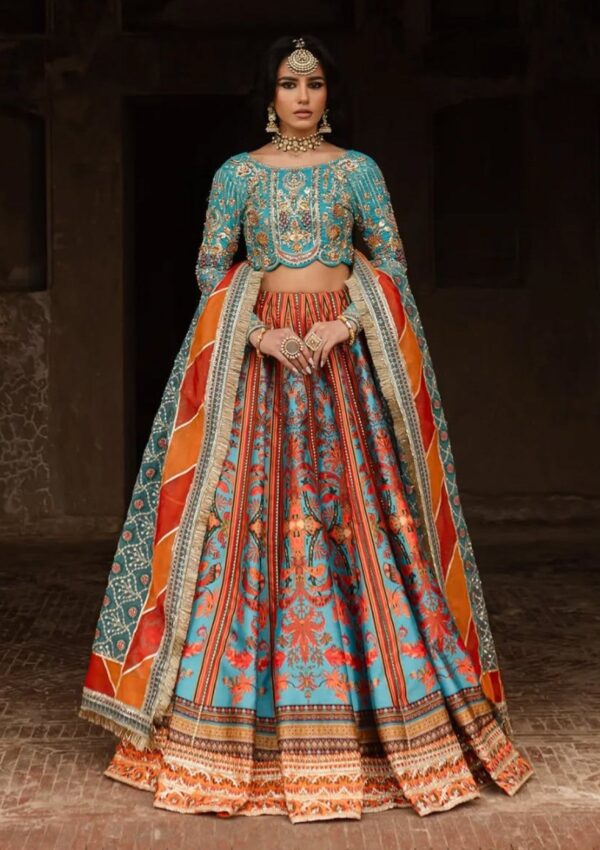 Maria Osama Khan Khwabedah Liyana Formal Collection