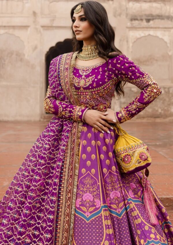 Maria Osama Khan Khwabedah Mehva Formal Collection