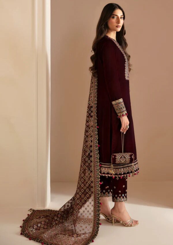 Jazmin Embroidered Velvet Vf 2022 Winter Collection