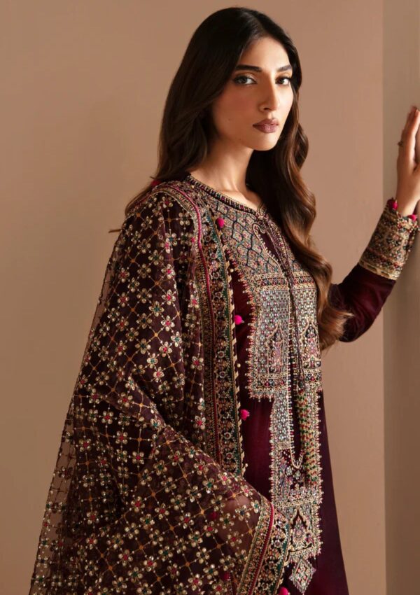 Jazmin Embroidered Velvet Vf 2022 Winter Collection