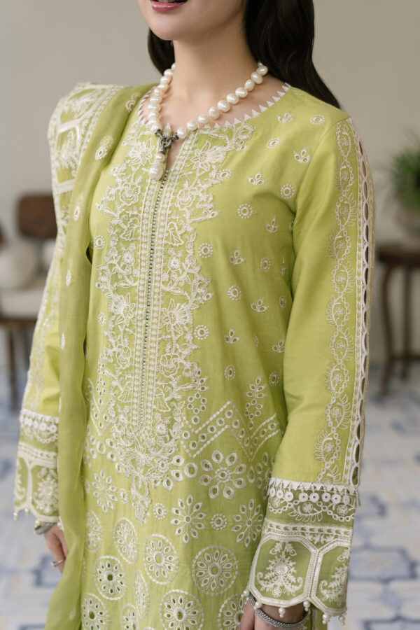 Maryum N Maria Aliya Ms50117 Luxury Lawn 2025 - Image 2