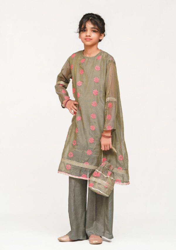 Abar D 10015 Festive 24 Kids Collection - Image 2