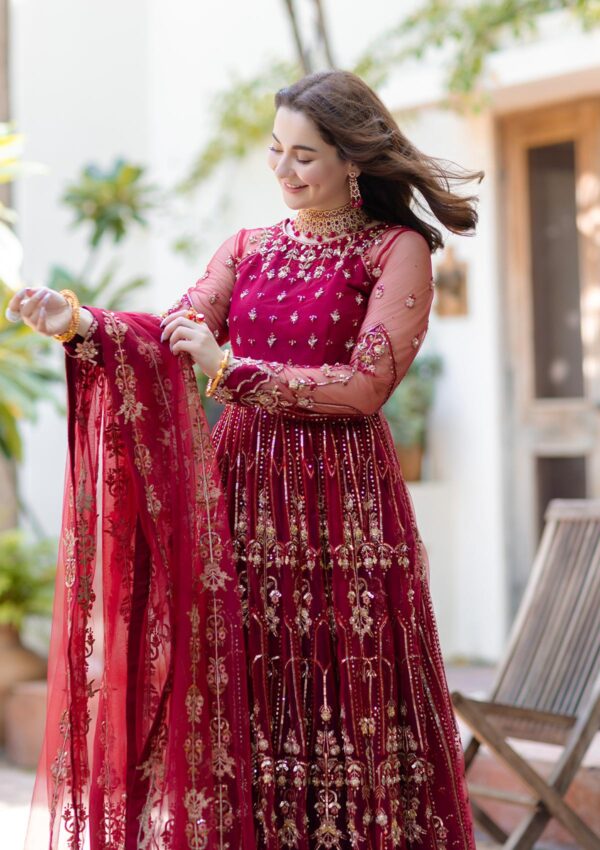 Ayesha & Usman Noor D 3 Gulaab Azzal