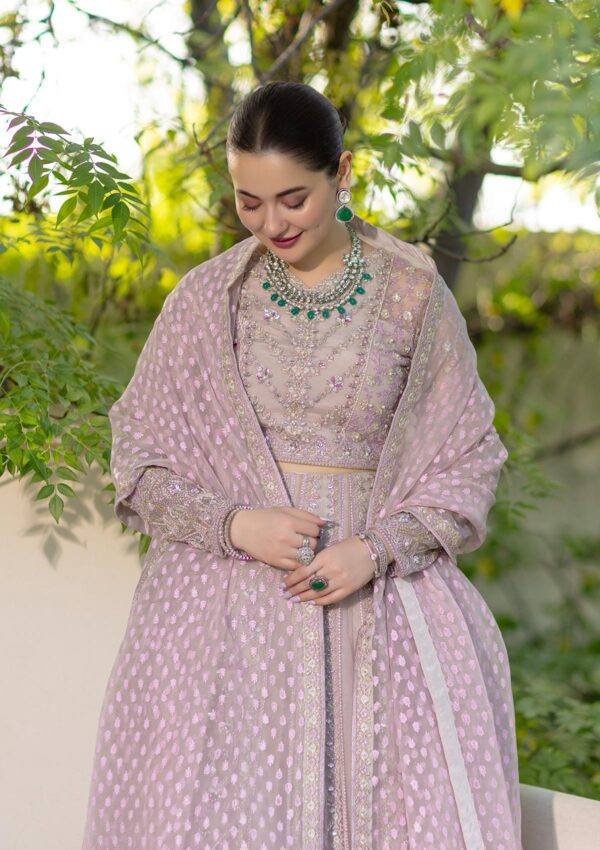 Ayesha & Usman Noor D 8 Kyra Azzal