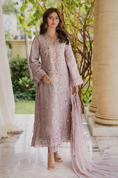 Emaan Adeel At 01 Gulbano Ishq Aatish