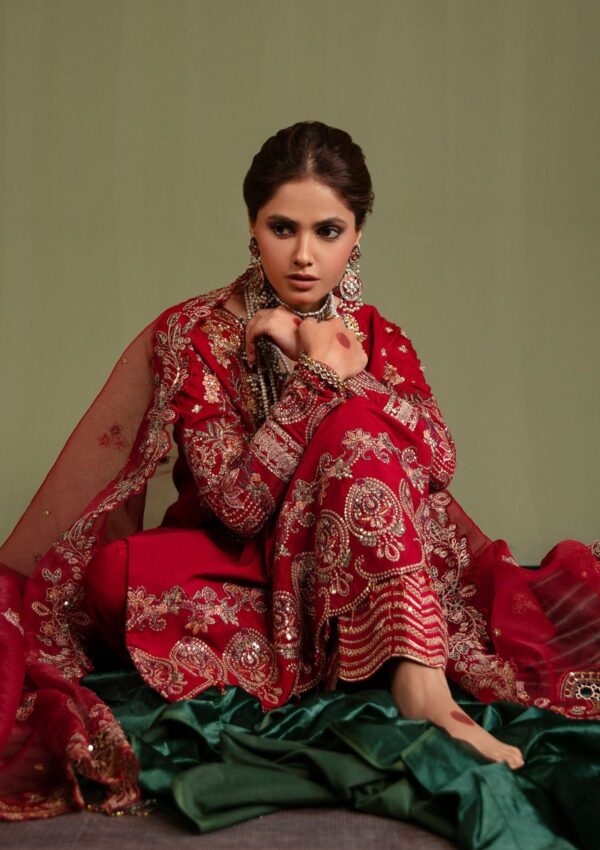 Emaan Adeel Nr 8 Ulfat Noori Silk