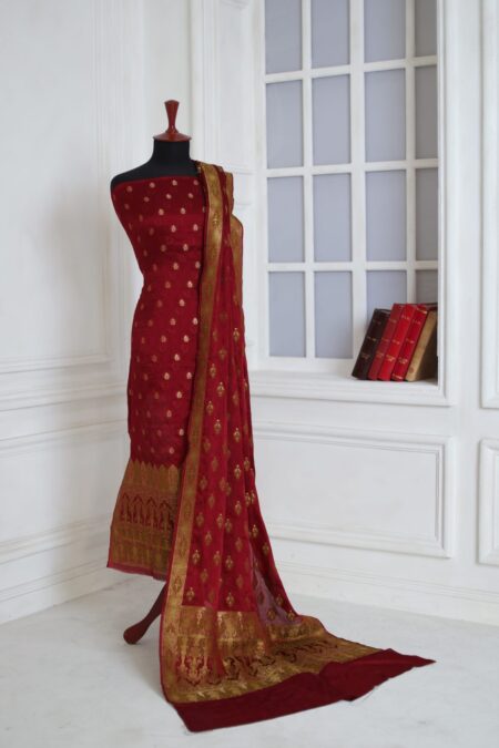 Fancy Closet D 09 Maroon