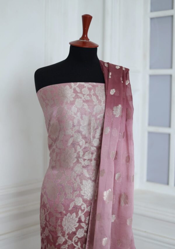 Fancy Closet D 345 Maroon