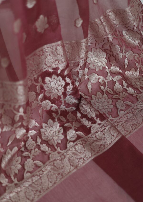 Fancy Closet D 345 Maroon