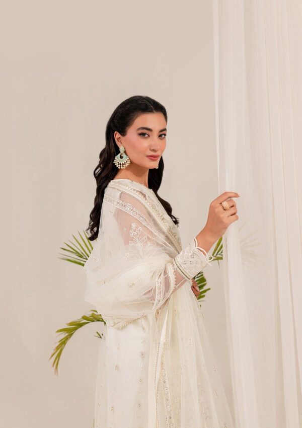 Farasha Luxury D 06 Chantilly Lumiere