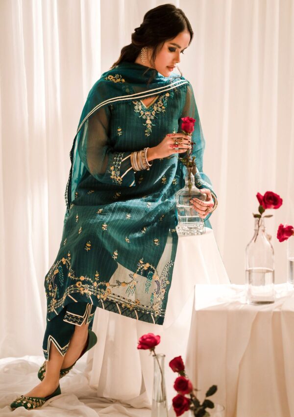 Fozia Khalid Aeris Festive Edition Ayla Gul Bahar Formal Collection - Image 7