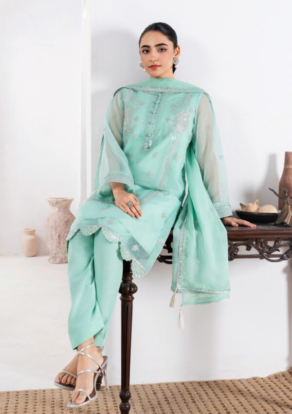 Fozia Khalid Frm25 01 Zehri Rang Mahal Eid Festive Pret Collection - Image 4