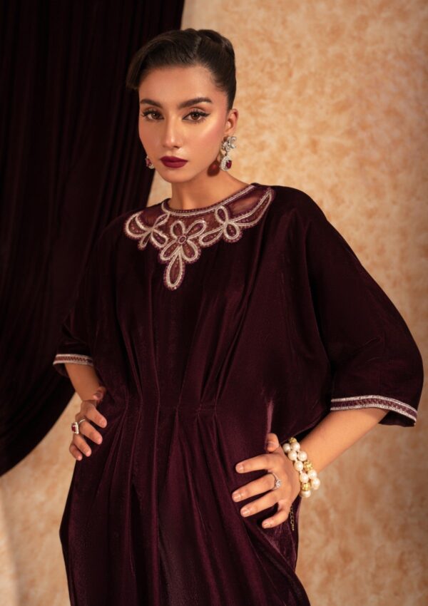 Fozia Khalid Ruby Velvet Deck 24 Pret Collection - Image 2