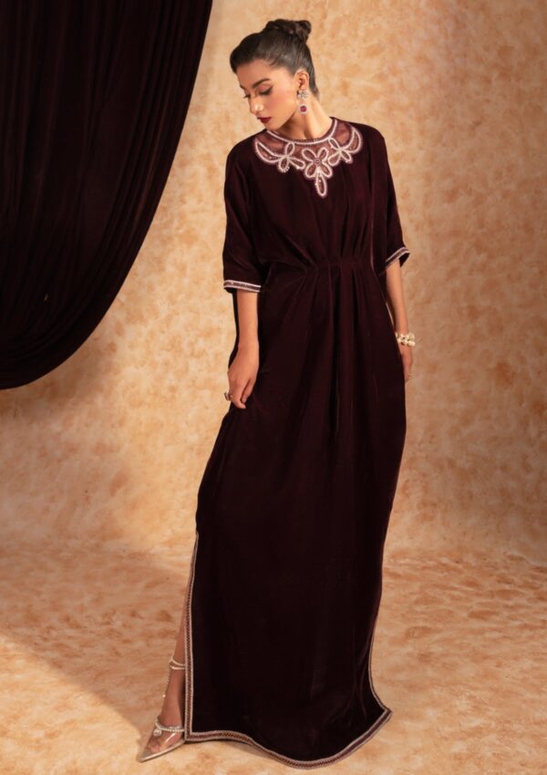 Fozia Khalid Ruby Velvet Deck 24 Pret Collection - Image 3