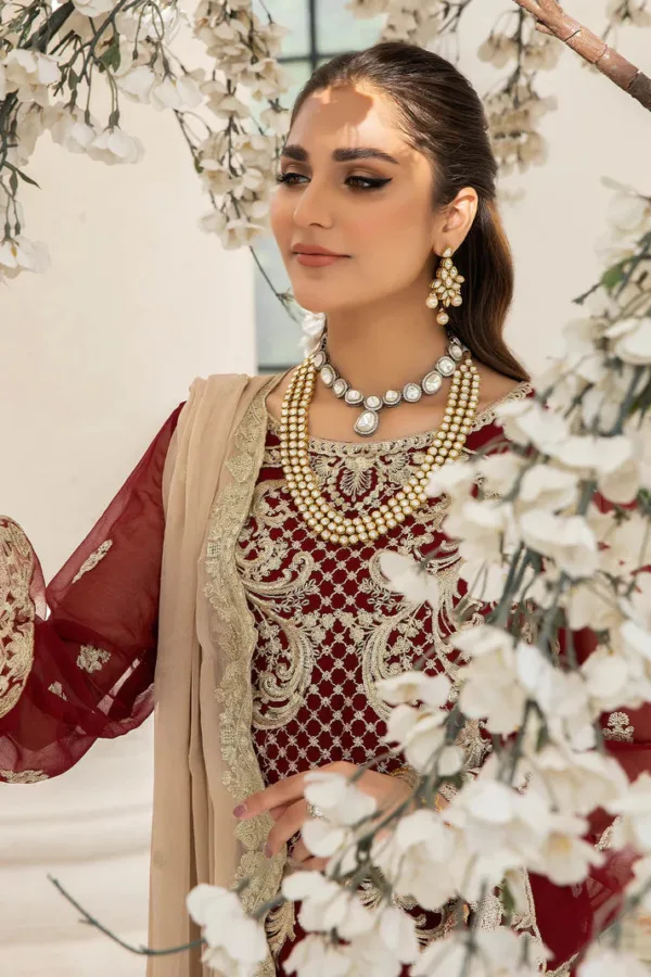 Majestic Naqsh D 55 Sienna Festive