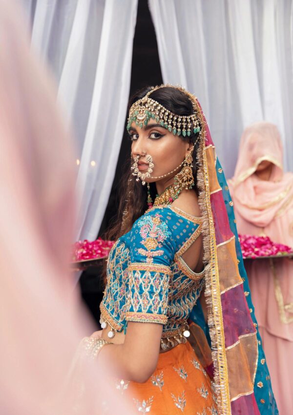 Maria Osama Khan Fertash Virsa Formal Collection - Image 4