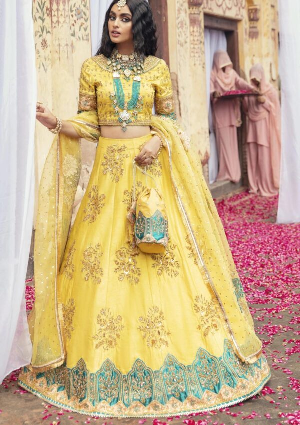 Maria Osama Khan Yasmin Virsa Formal Collection