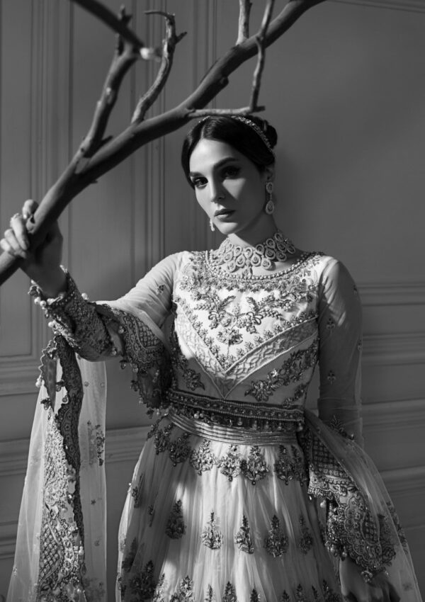 Rubaaiyat Off White Wedding Edit 24