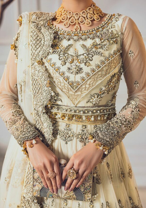 Rubaaiyat Off White Wedding Edit 24