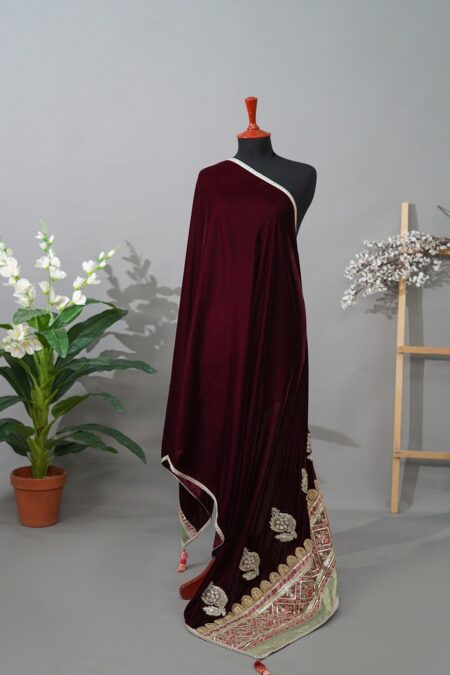 Sadias D 19 Velvet Shawl 