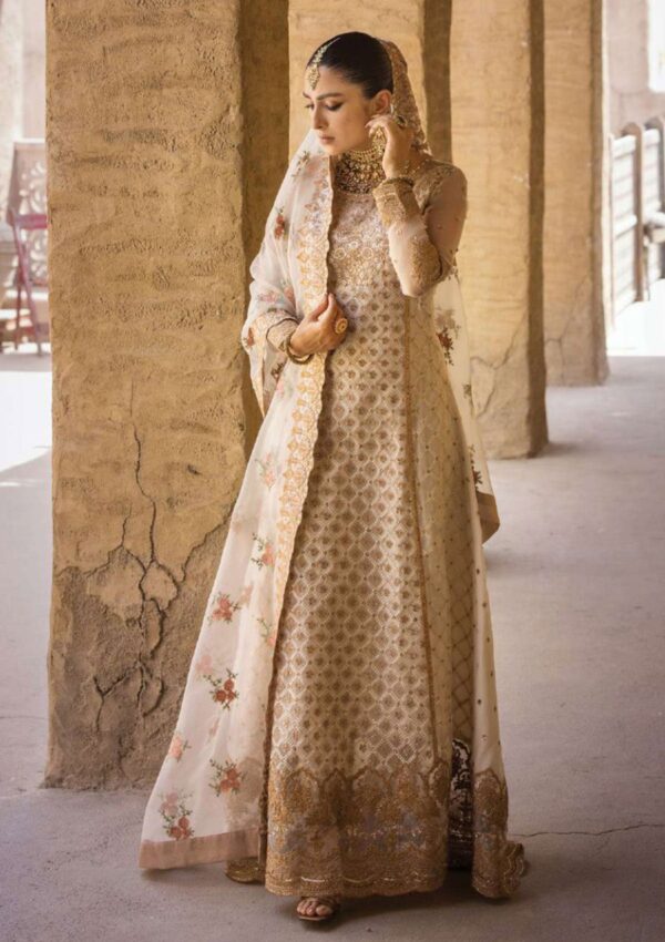 Zainab Chottani Heer D 01