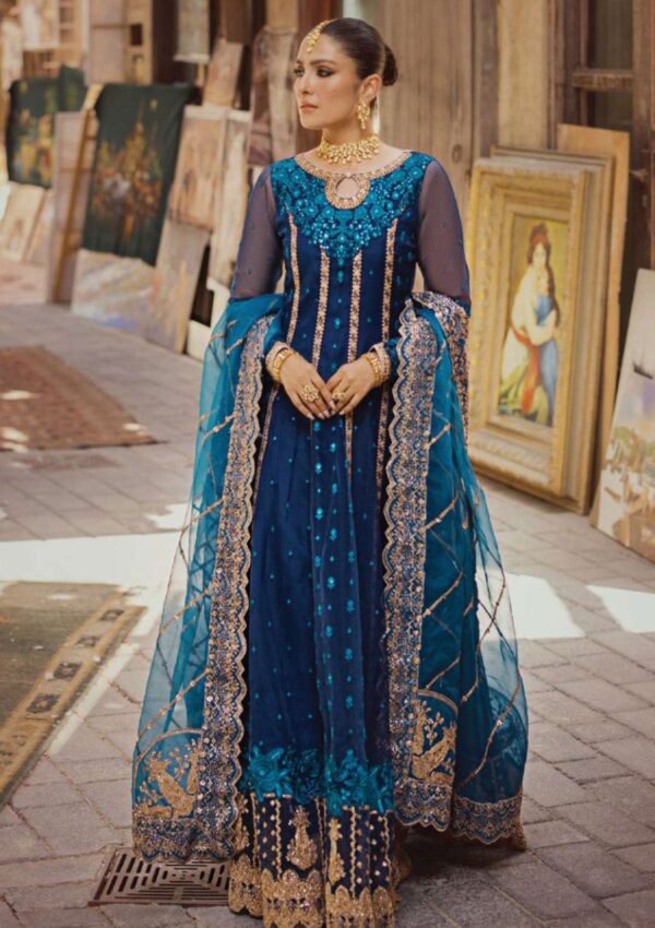Zainab Chottani Mahi D 03