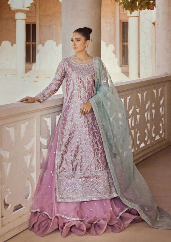 Zainab Chottani Nermin D 08