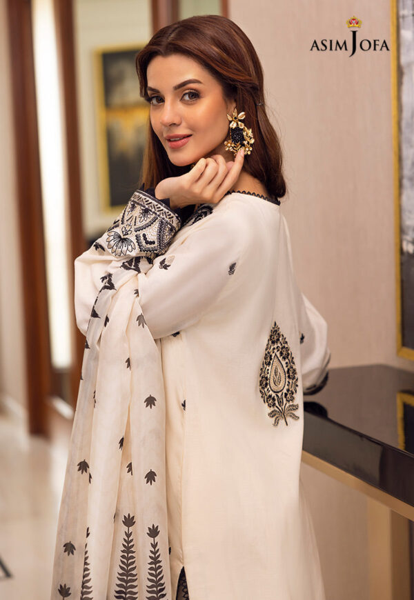 Asim Jofa Ajaa-09 Embroidered Lawn