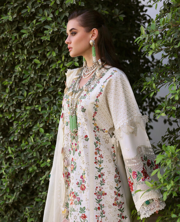 Republic Womenswear D7 A Mira Eid Luxury Lawn 2025 Collection - Image 4