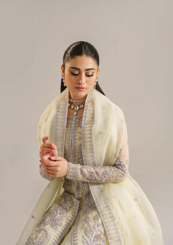 Akbar Aslam Asa24 1522 Gulbadan Afsana